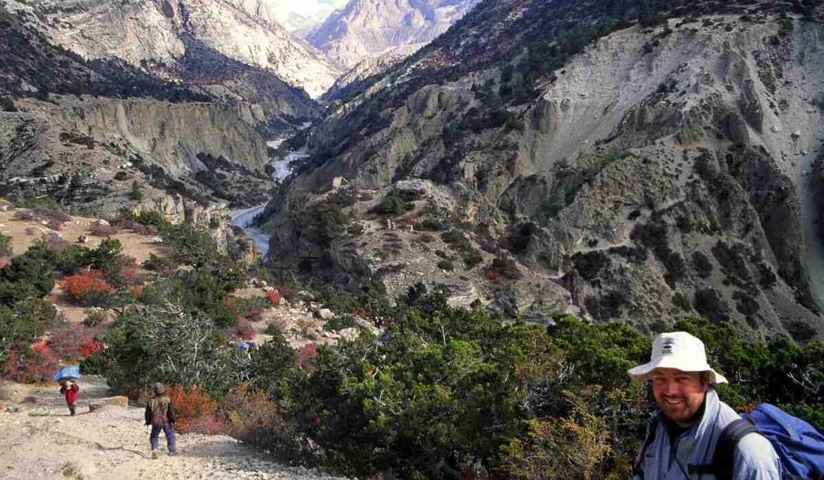 Teri La Pass Trek 045NaarHill min 1 Pema Treks